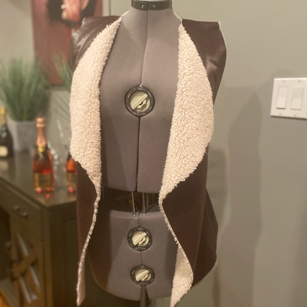 Echo Faux Sherpa Vest